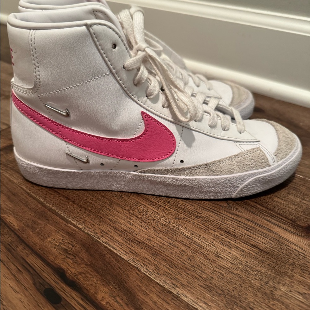 Nike Women's Custom Blazers